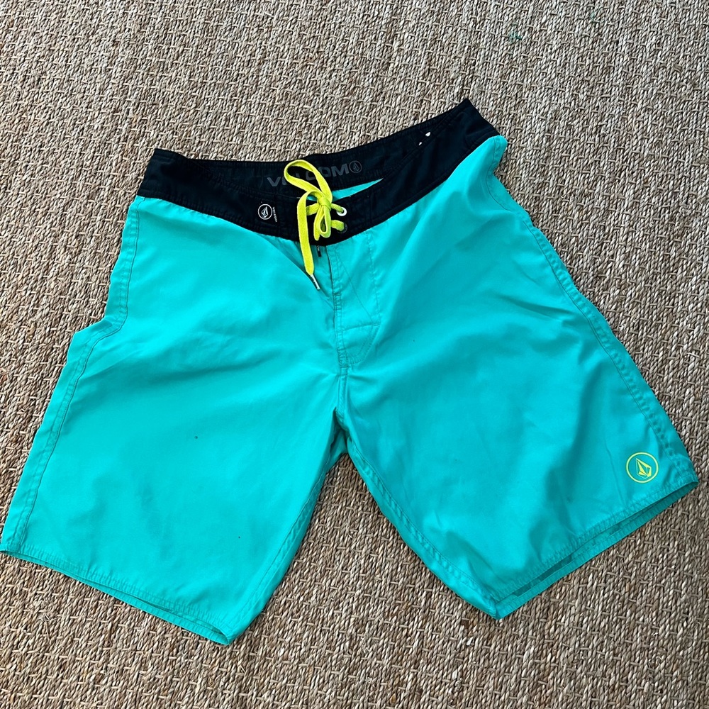 Volcom Board Shorts - size 35